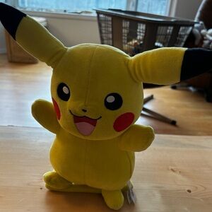 Pikachu pokemon stuffy